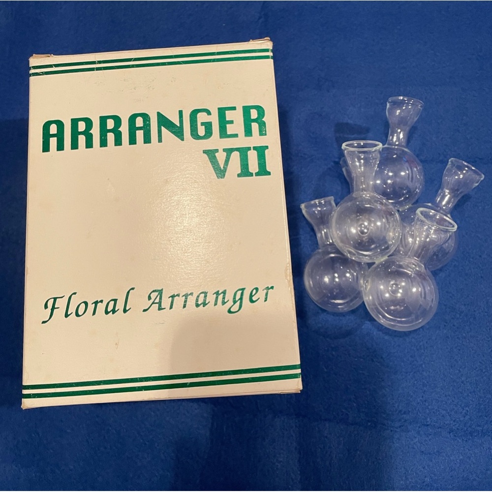 Floral Arranger glass bulbs